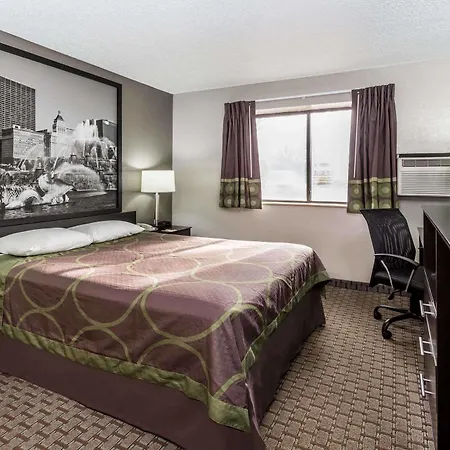 Super 8 By Wyndham Mundelein/Libertyville Area Exterior photo