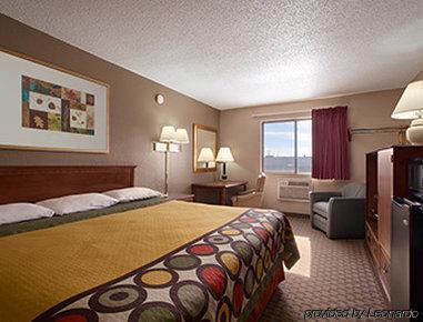 Super 8 By Wyndham Mundelein/libertyville Area Hotel 2*